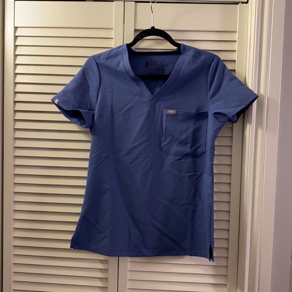 Figs womens one pocket scrub top/ size sx